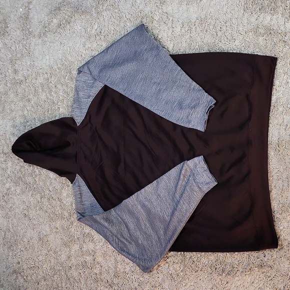 Cleveland Browns Hoodie - Picture 2 of 3